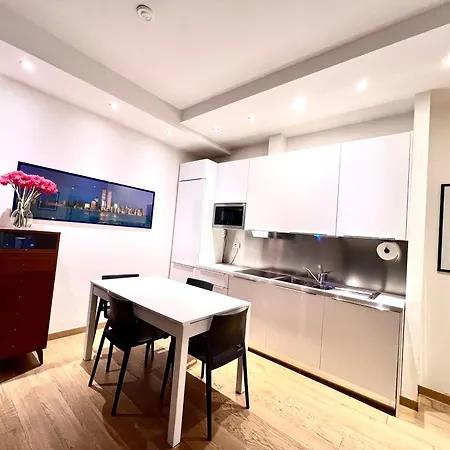 Apartment Qg Tacito 90 *