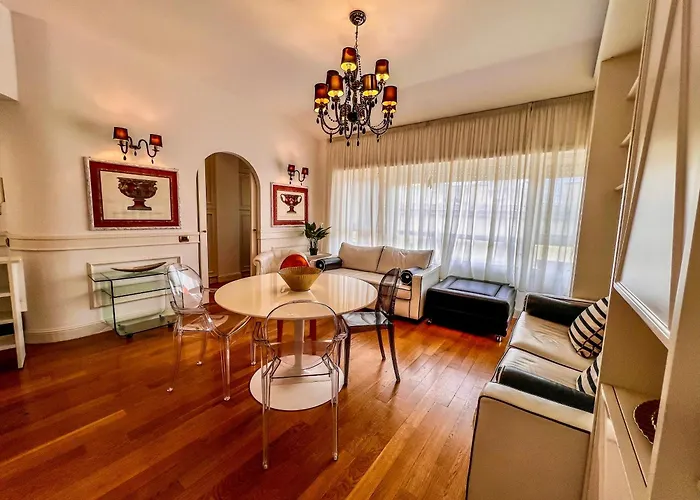 Daire Qg Tacito 90 Roma